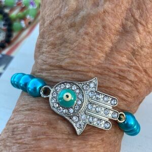 Hamsa Bracelet blue beads Silvertone charm crystals blue evil eye stretch
